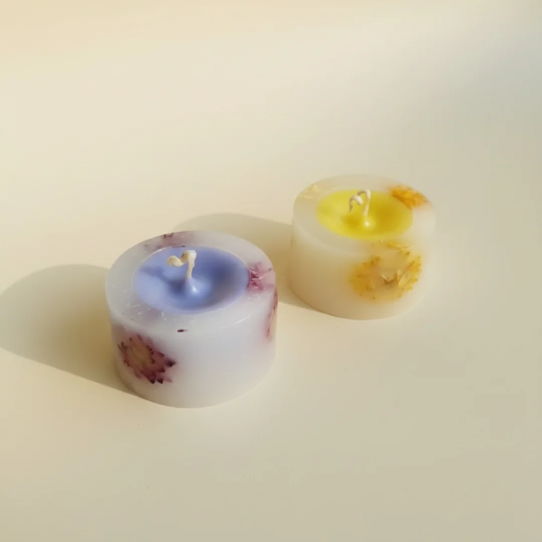 شمع‌های گلدار دست‌ساز